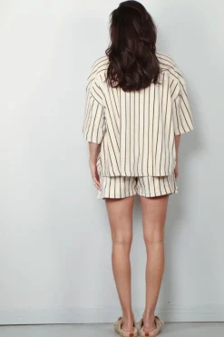 Bongusta T-shirt - Naram Oversized Shirt - Crème & Ink