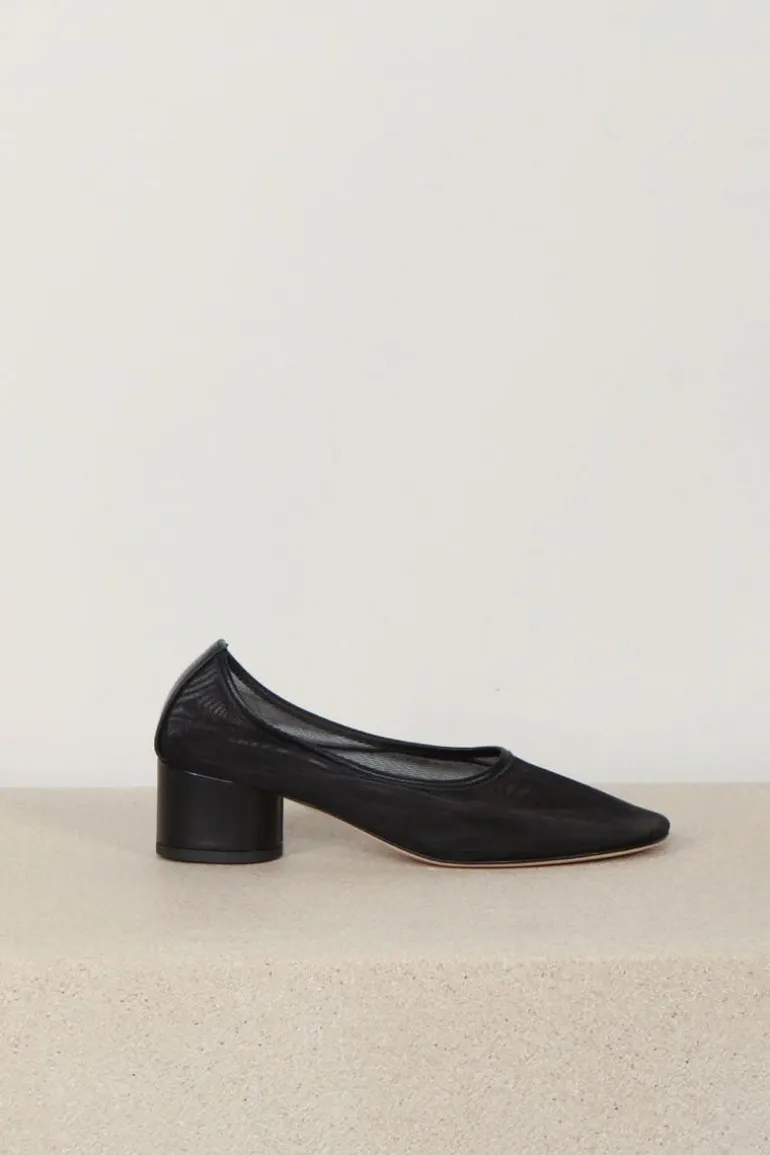 Dear Frances Ballerina's - Balla Pump Mesh - Black