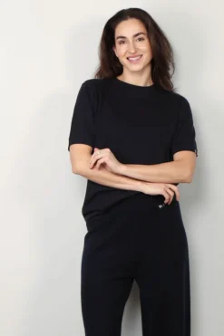 Extreme Cashmere Top - 394 James - Navy