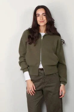 Extreme Cashmere Vest - 385 Xtra Cute - Army