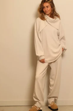 Extreme Cashmere sjaal - 150 witch - chalk