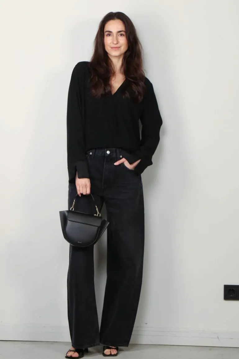 forte_forte Top - Envers Satin Long Sleeves Top - Nero