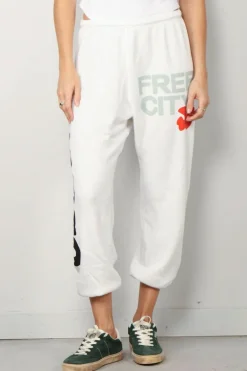 FREE CITY Jogging - Circa '99 OG Letsgo oldschool polyblend fluff - White out