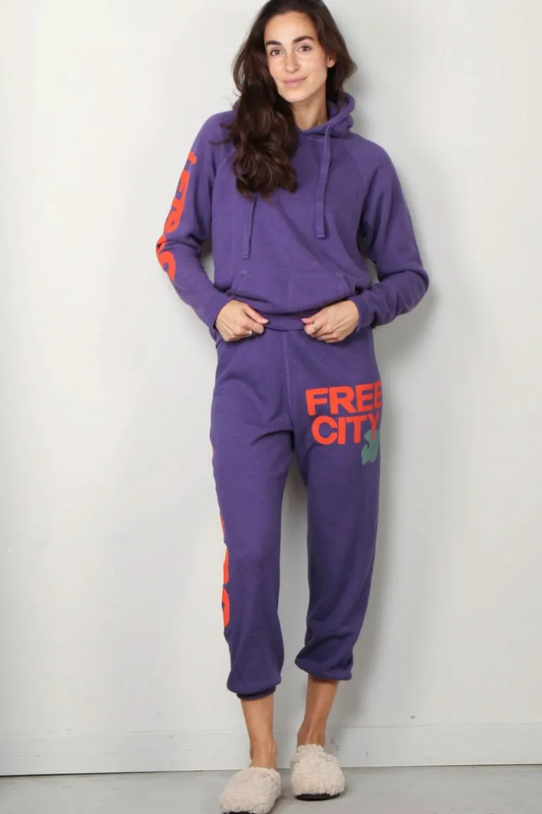 FREE CITY Jogging - Circa '99 OG Letsgo oldschool polyblend fluff - Purlple floor