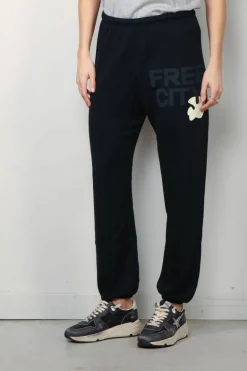 FREE CITY Jogging - Superfluff Lux OG - Deepspace Cream