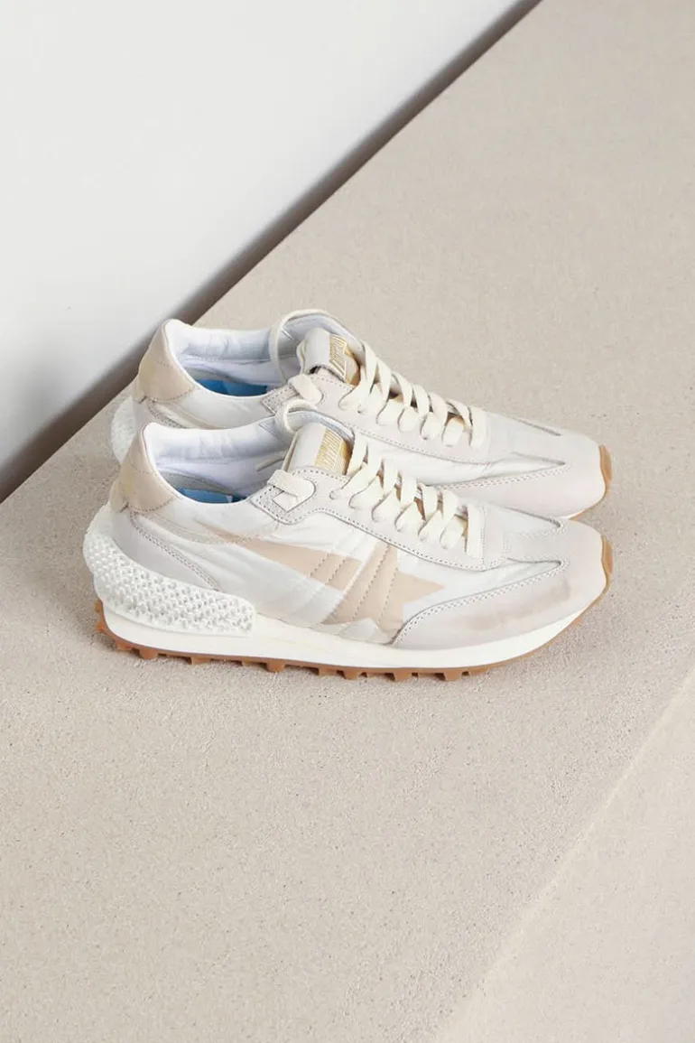Golden Goose Sneakers - Running Marathon - Beige / Light Grey