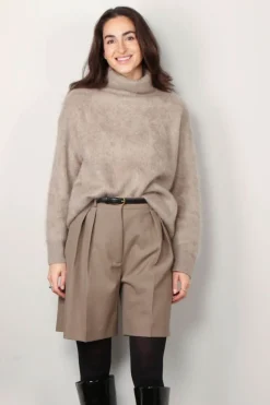 Lisa Yang Trui - Teresa - Mole Brushed