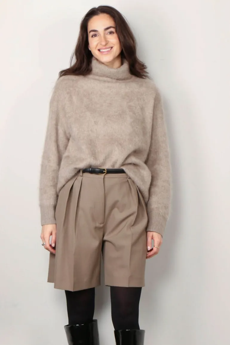 Lisa Yang Trui - Teresa - Mole Brushed