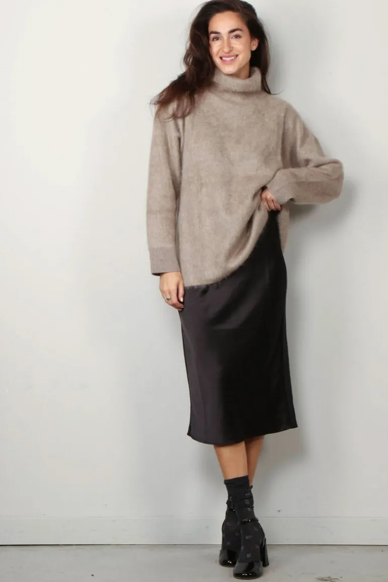 Lisa Yang Trui - Teresa - Mole Brushed