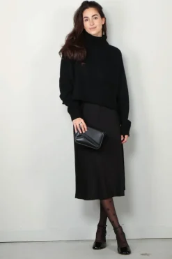 Lisa Yang Trui - Cathie - Black