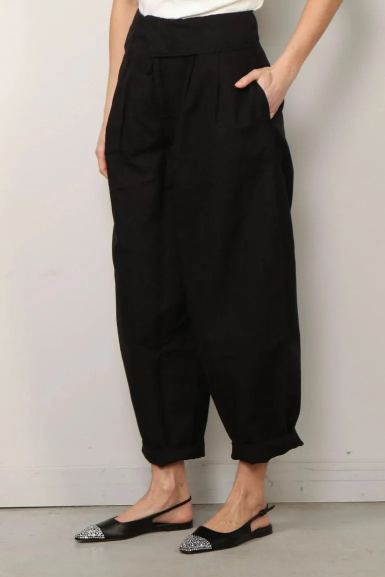 Lois Broek - Nayla - Black