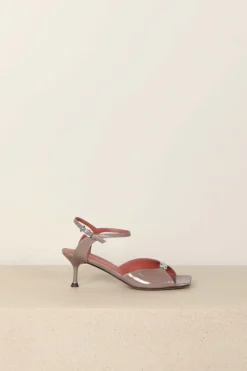 Morobé Sandalen - Grace logo 86 - Greige vernis
