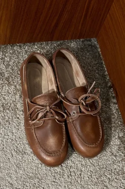 Posa Brushed Boat Loafer - Brown