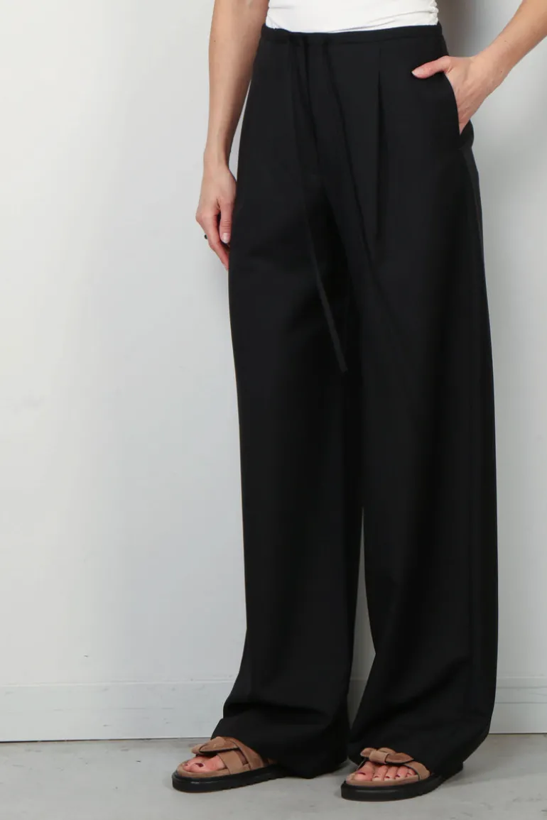 RÓHE Broek - Relaxed Drawstring Trousers - Black