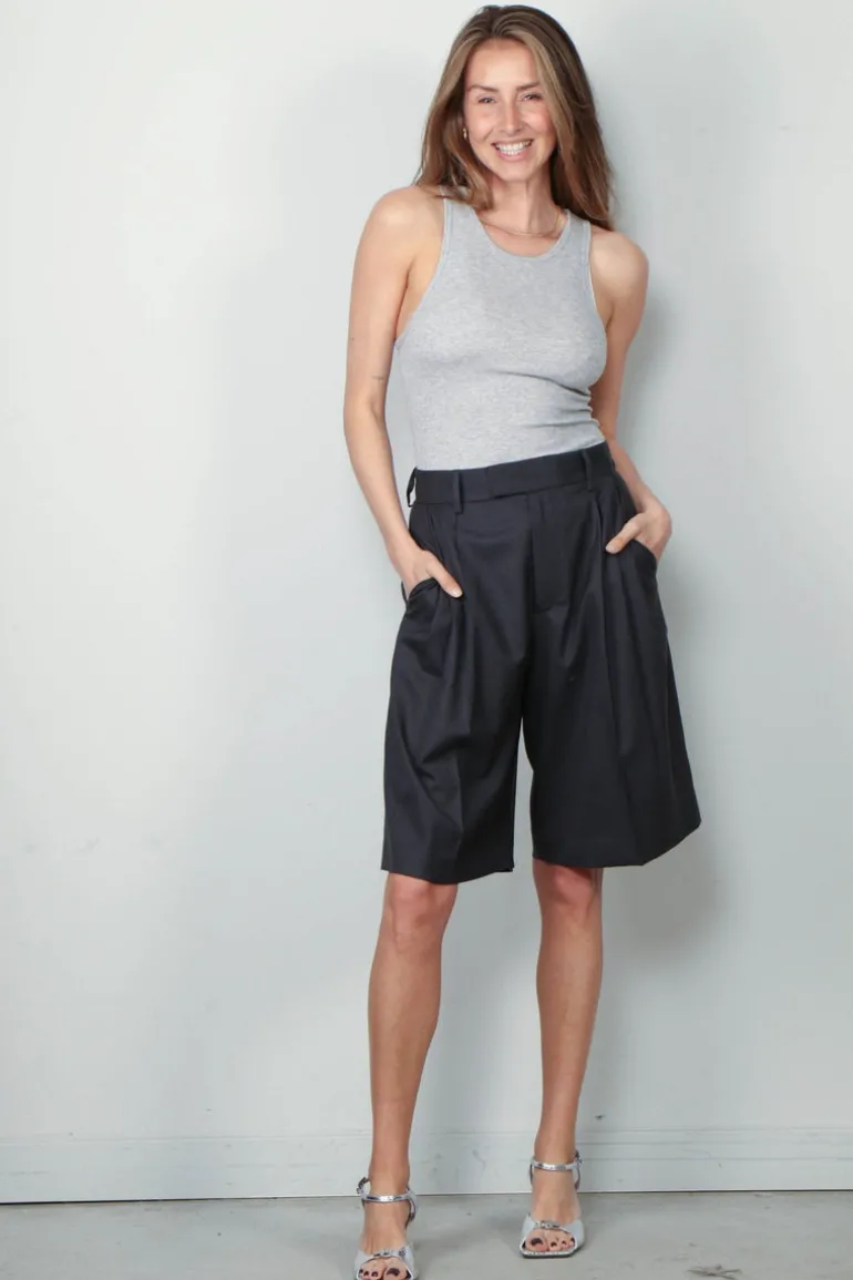 6397 Short - 3 Pleat Short - Asphalt