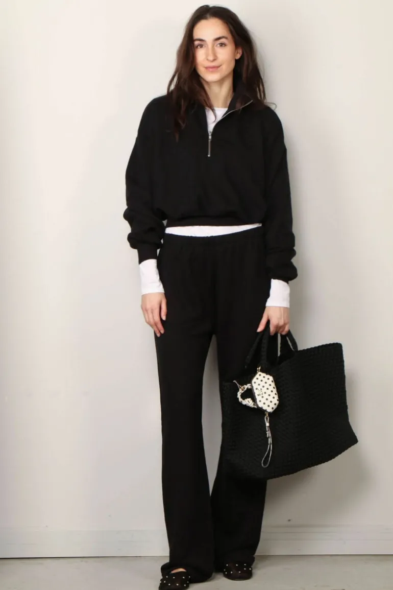 Éterne Sweater - Cropped Half Zip Sweatshirt - Black