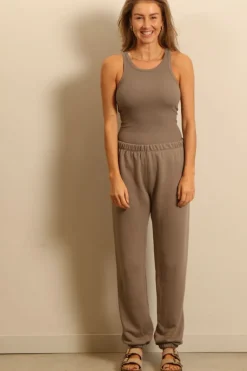 Éterne top - HIGH NECK FITTED TANK - clay