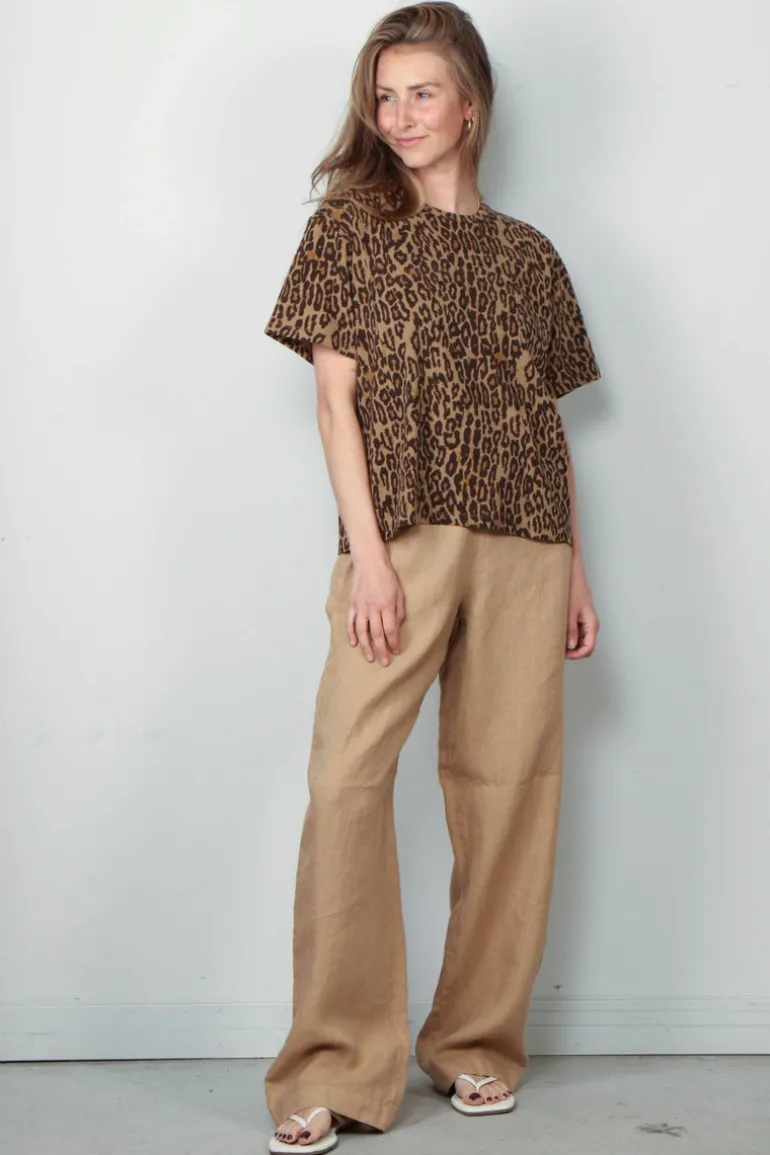 6397 T-shirt - Seamed Perfect Tee - Leopard