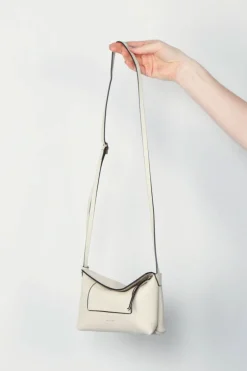Wandler Tas - Penelope Slouch Mini - Beige crust
